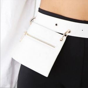 Textured White Belt with Side Bag/Zip